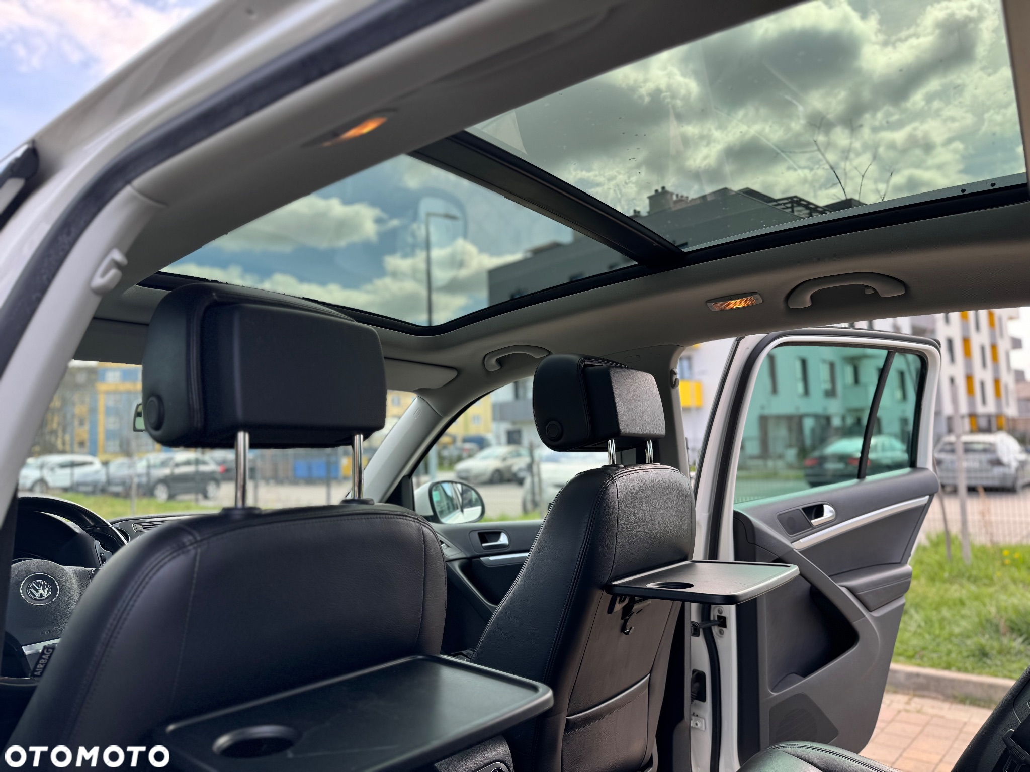 Volkswagen Tiguan - 31
