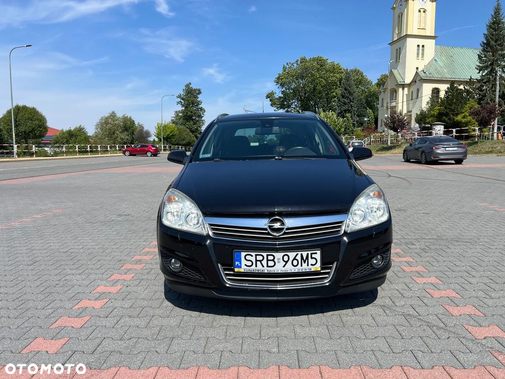 Opel Astra 2007 photo 2