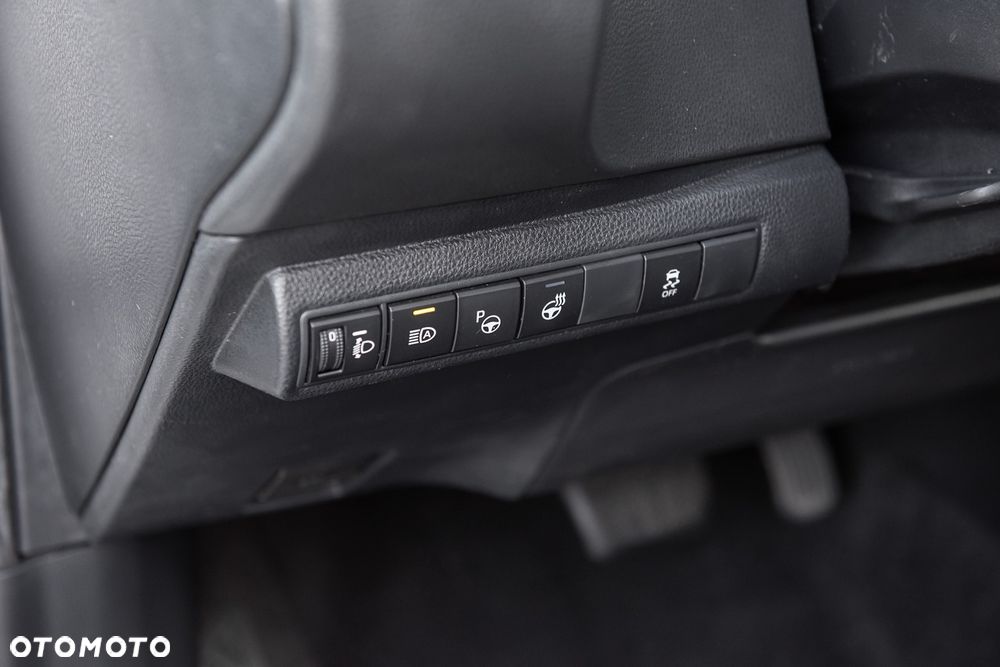 Toyota Corolla 1.8 Hybrid Executive - 17