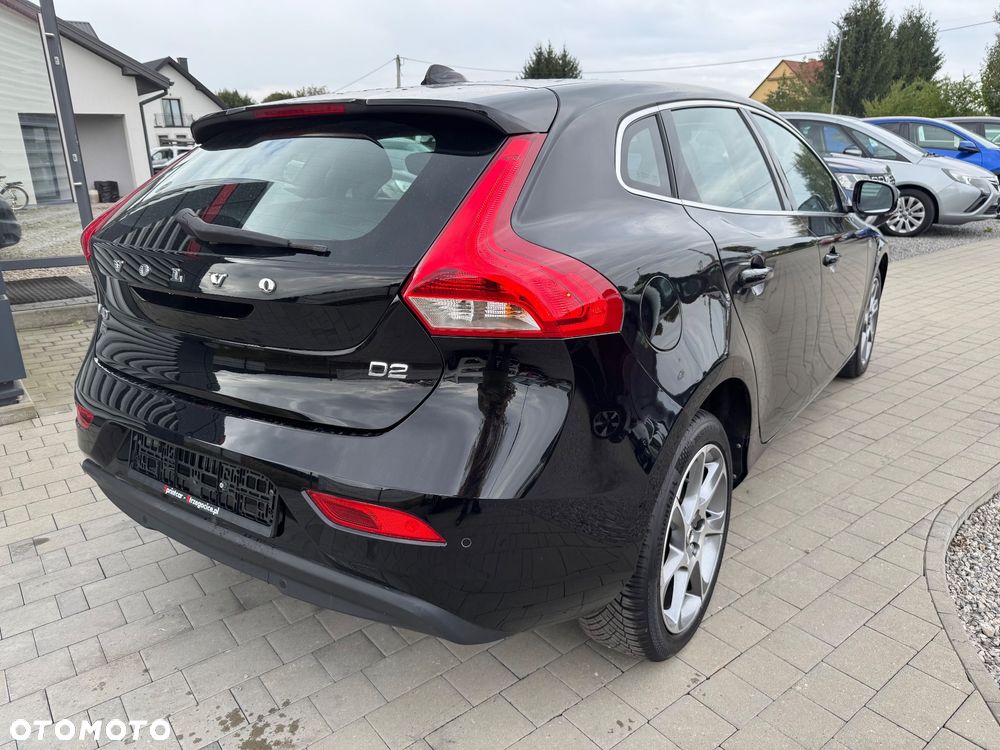 Volvo V40 D2 Drive-E Ocean Race - 6