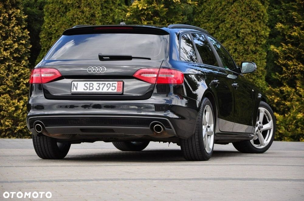 Audi A4 Avant 3.0 TDI DPF multitronic S line Sportpaket - 16