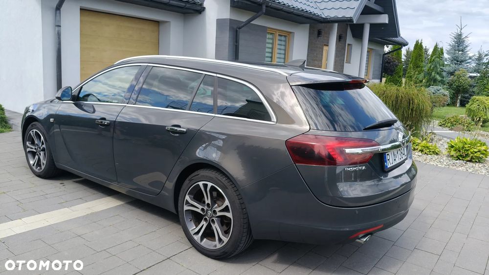 Opel Insignia CT 2.0 CDTI - 10