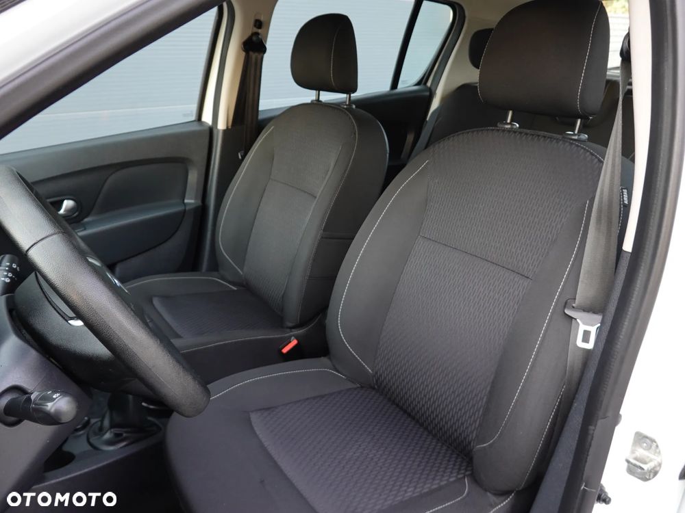 Dacia Sandero 1.0 SCe Laureate - 11