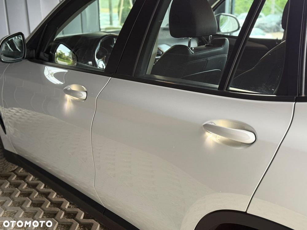 BMW X3 xDrive20i GPF Advantage - 21