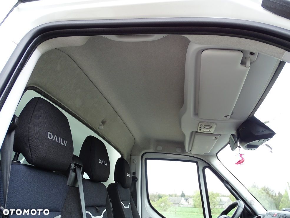 Iveco Daily 72C18 Kontener 15 Palet 6.47m.+ Winda BAR 1000 Kg! 5.10m. Rozstaw Osi ! JAK NOWY!! Salon PL! - 35