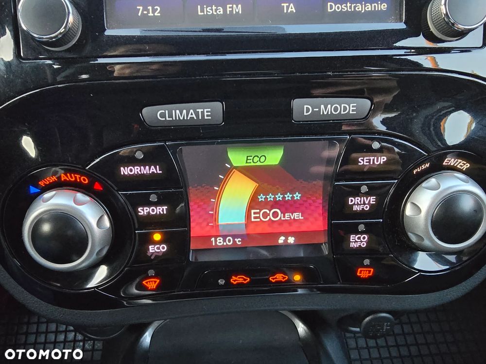 Nissan Juke 1.6 Tekna - 24