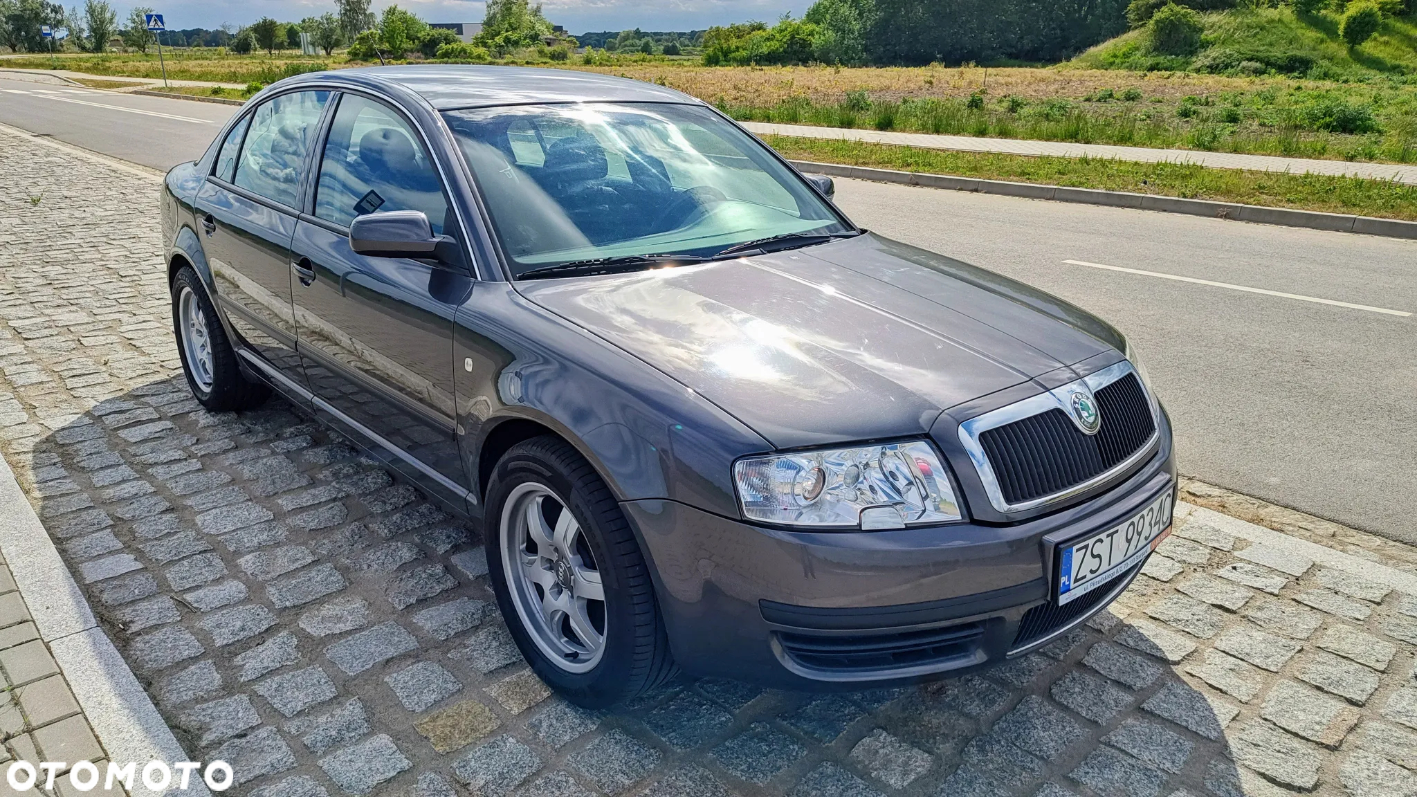 Skoda Superb 2.0 Comfort - 9