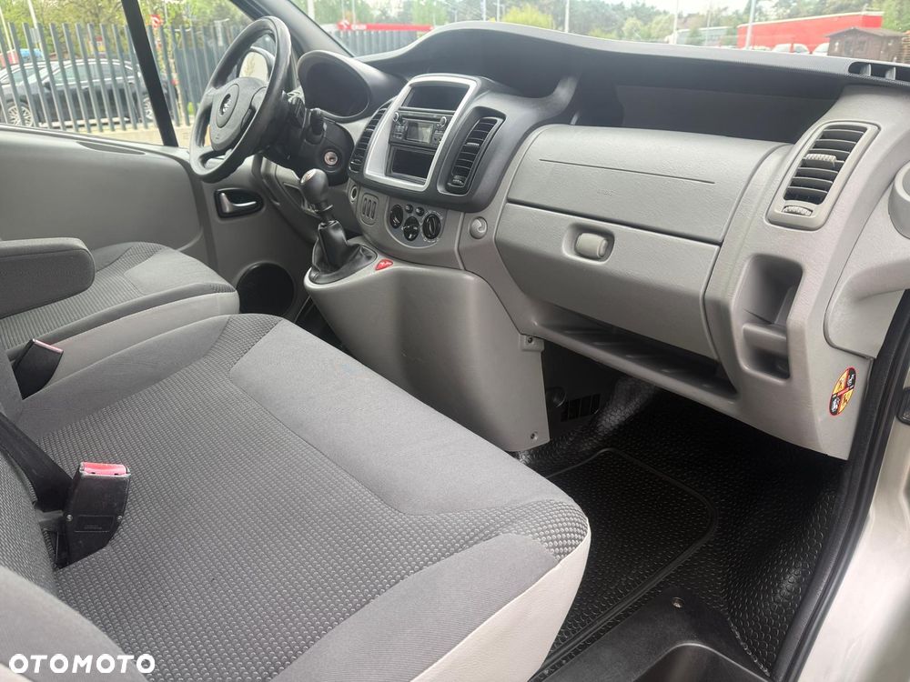Opel Vivaro L2H1 2.9t Edition - 10