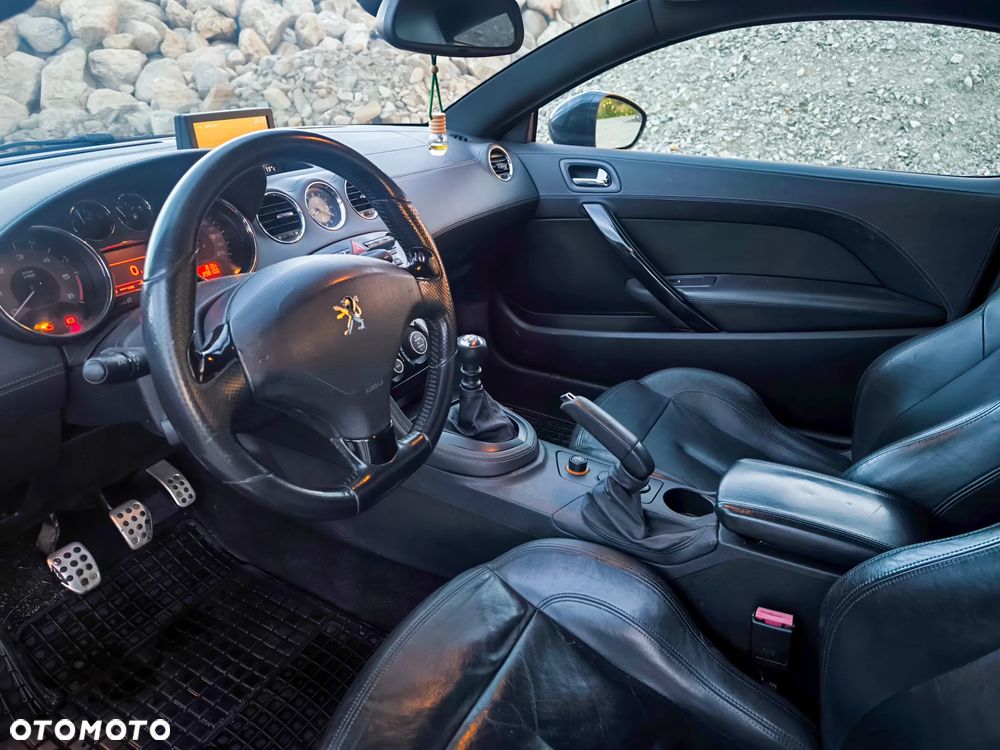 Peugeot RCZ 2.0 HDi - 13