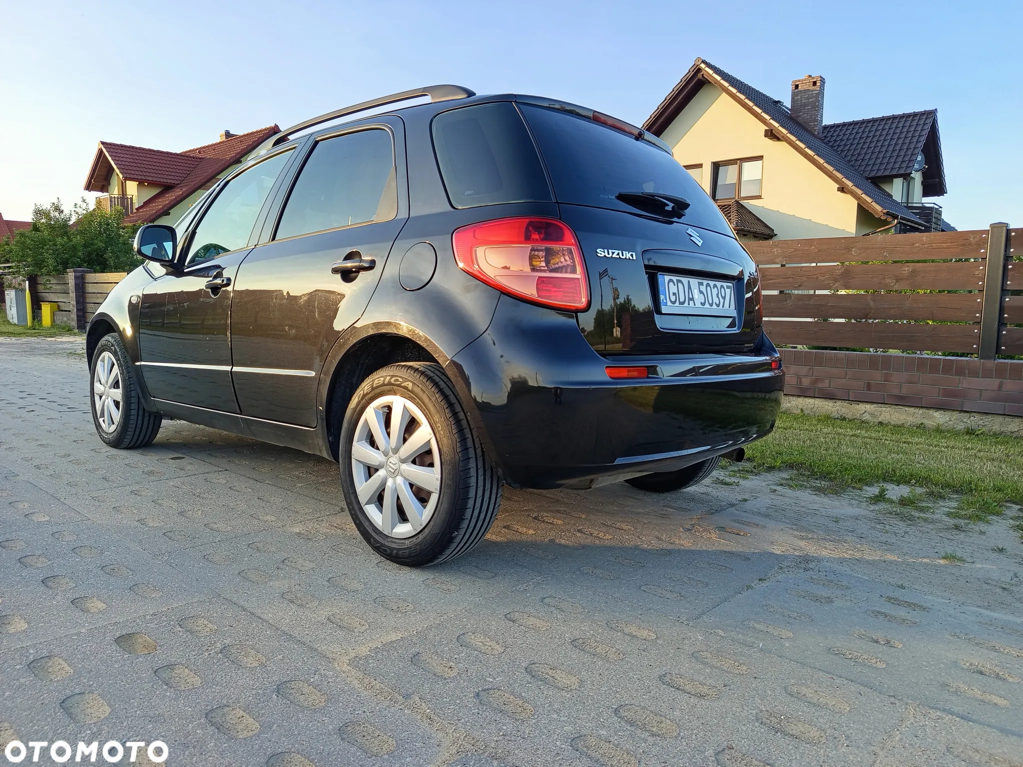Suzuki SX4 - 4