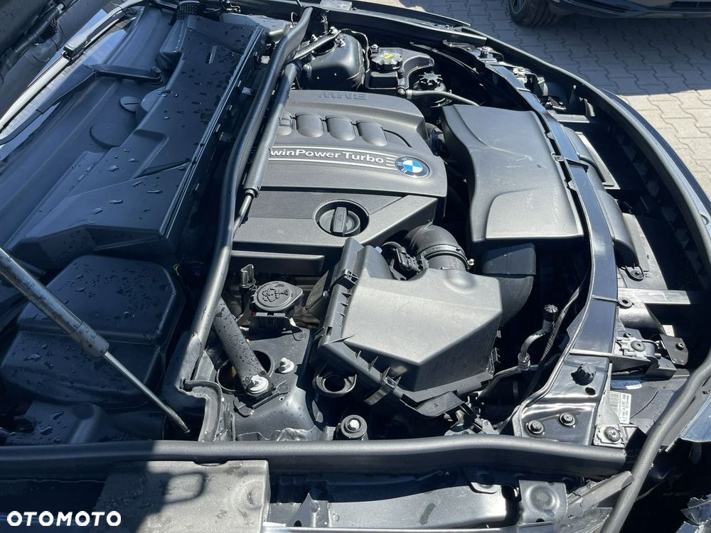 BMW X1 sDrive18d xLine - 16