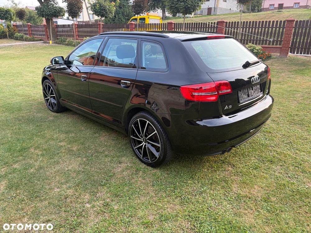 Audi A3 Sportback 2.0 TDI DPF quattro Attraction - 7