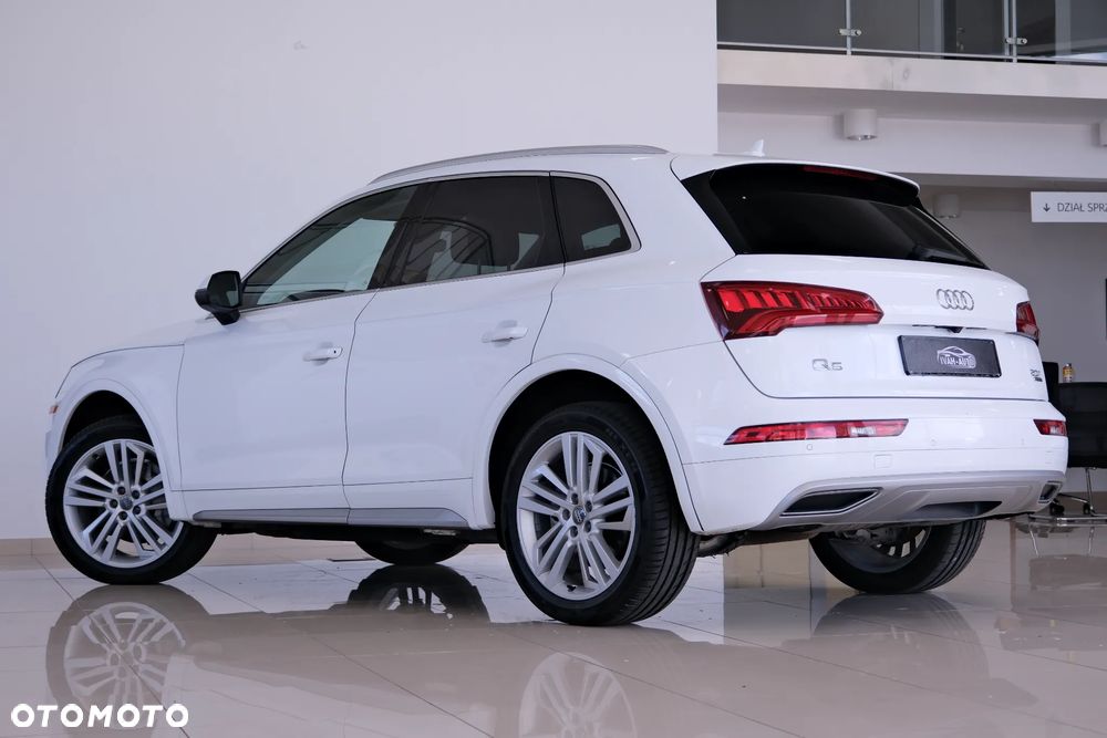 Audi Q5 2.0 TFSI Quattro S tronic design - 14
