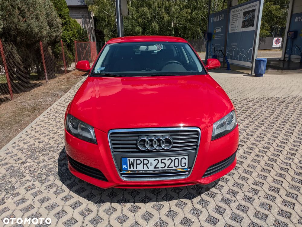 Audi A3 Sportback - 6
