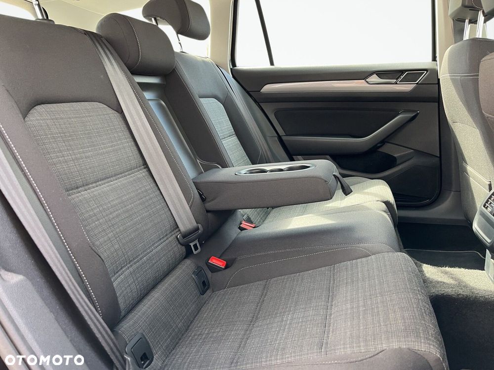 Volkswagen Passat Variant - 20