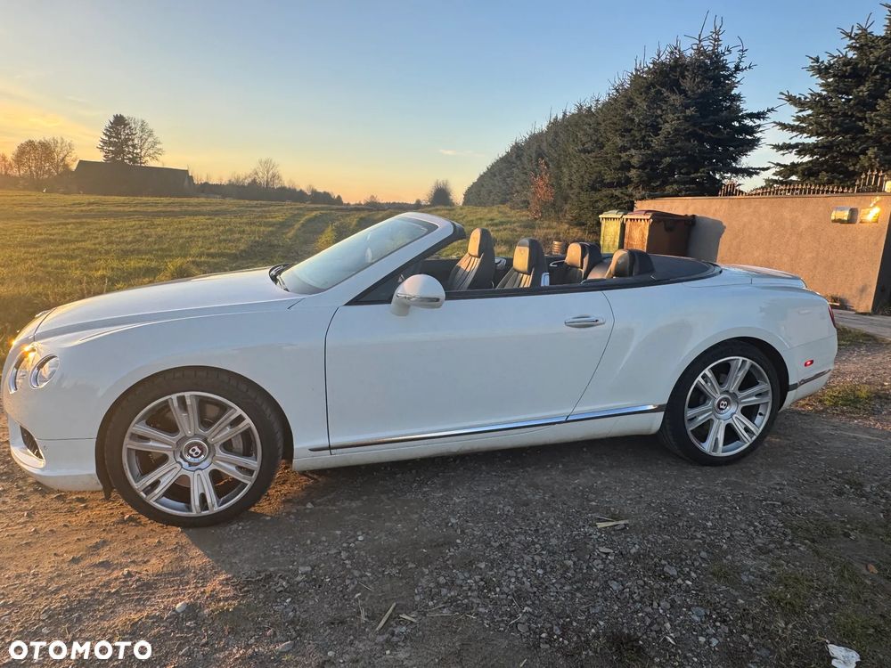 Bentley Continental GT GTC V8 - 18