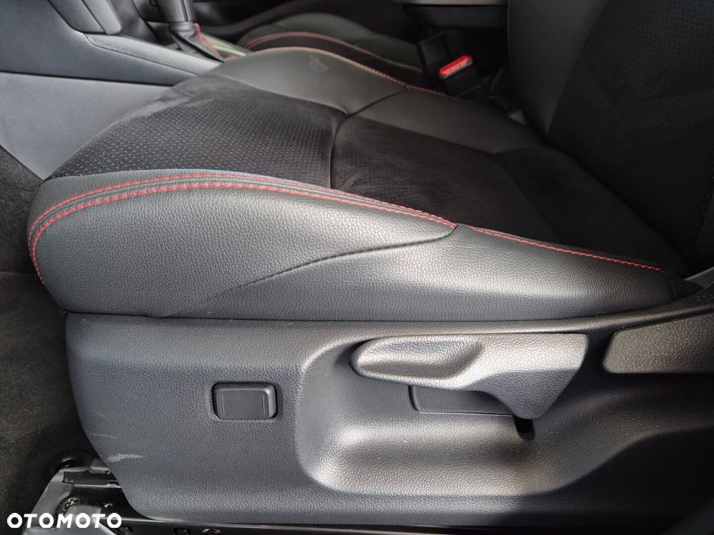 Toyota Yaris Cross Hybrid 1.5 GR Sport - 26