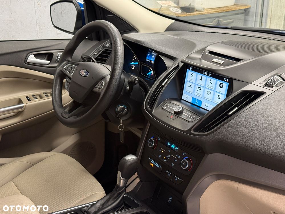 Ford Kuga 1.5 EcoBoost 4WD Trend - 11