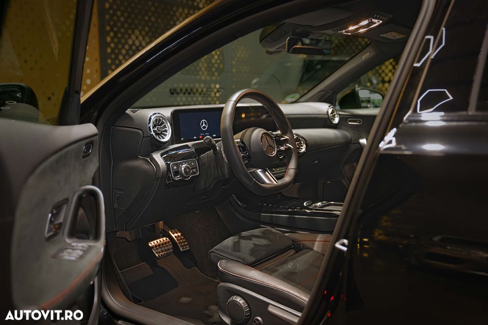 Mercedes-Benz A 180 Sedan 7G-DCT AMG Line - 8