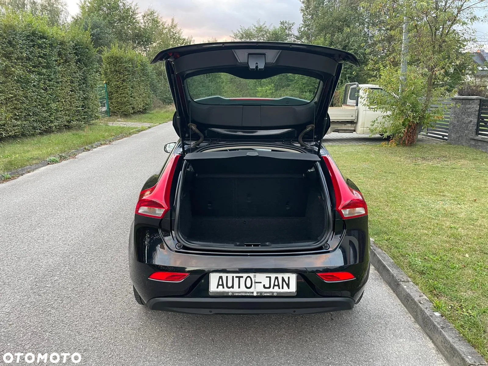 Volvo V40 D2 Summum - 21
