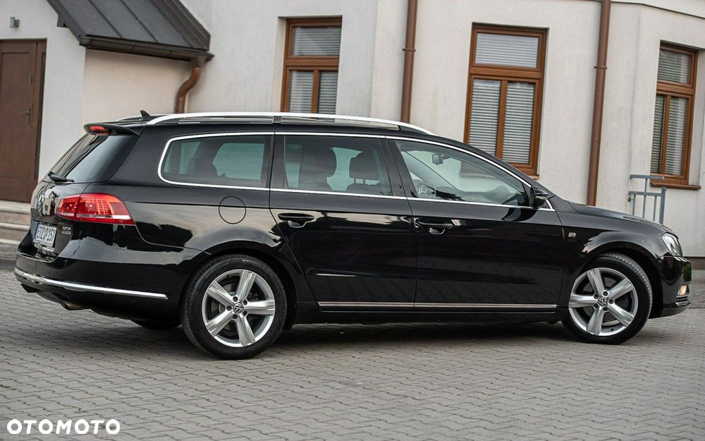 Volkswagen Passat Variant 2.0 TDI DSG BlueMotion Technology Highline - 17