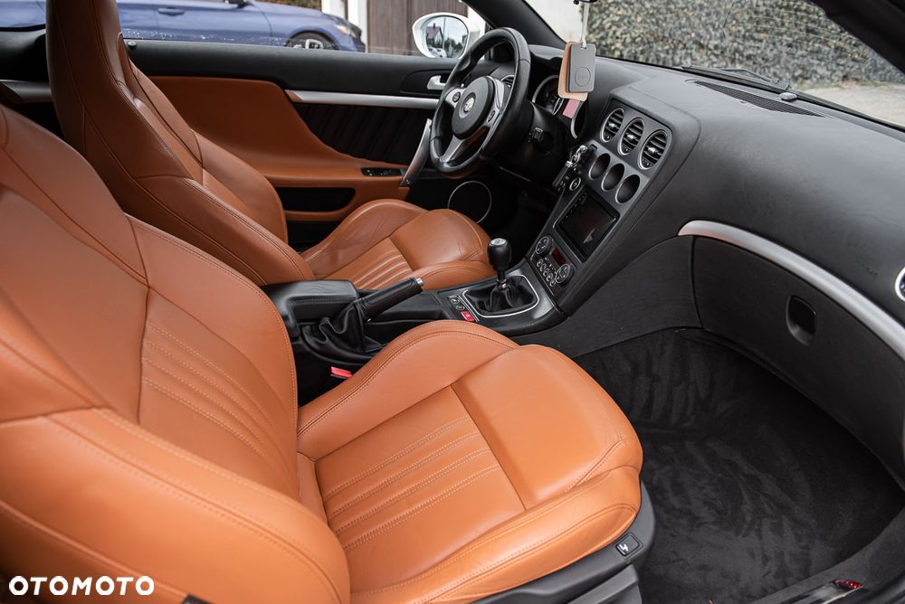 Alfa Romeo Brera 2.4JTDM - 24