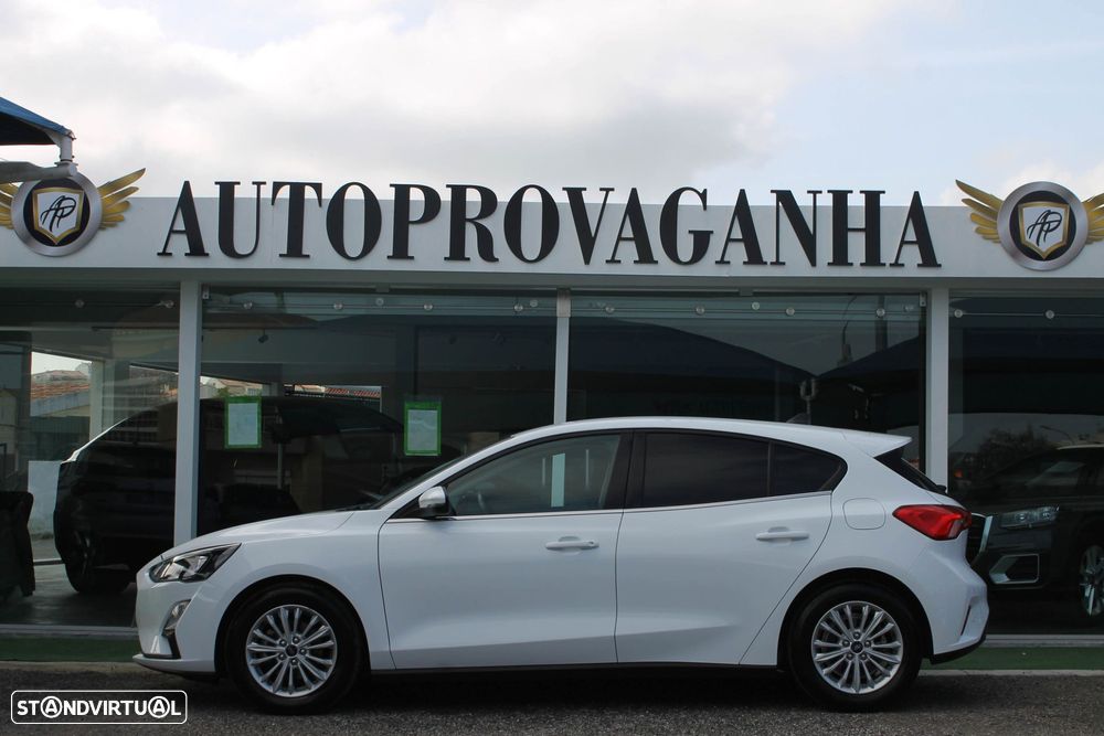 Ford Focus 1.5 TDCi EcoBlue Titanium - 48