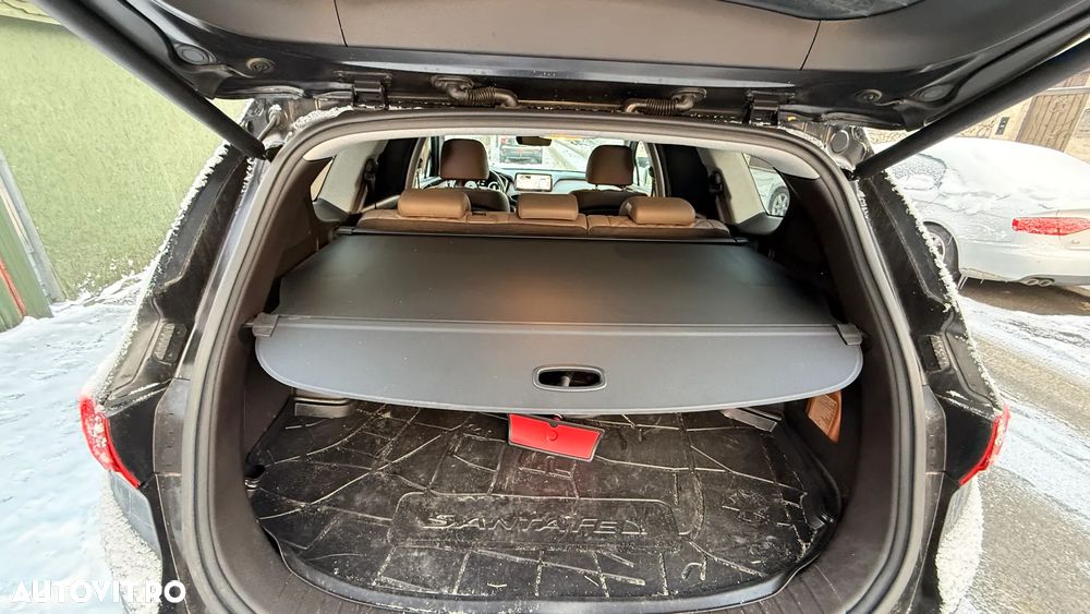 Hyundai Santa Fe - 12