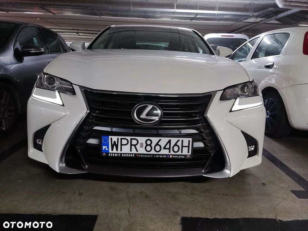 Lexus GS 200t / 300 Prestige - 11