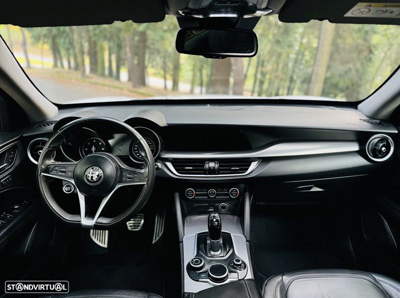 Alfa Romeo Stelvio 2.2 Diesel 16V AT8-Q4 Super - 10