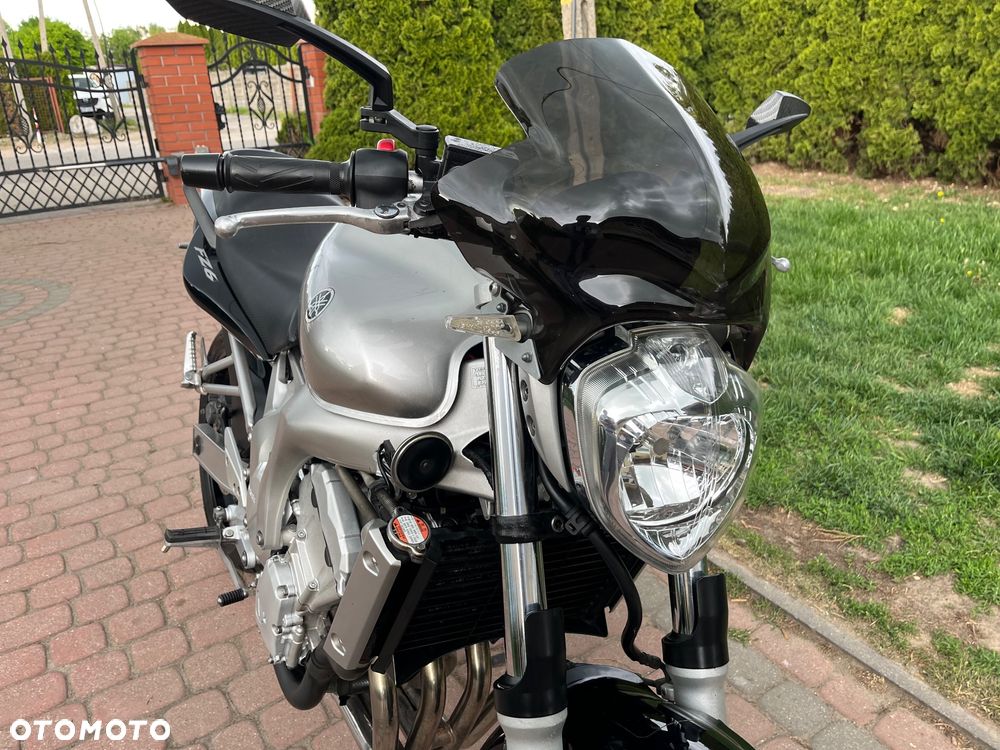 Yamaha FZ6 - 13
