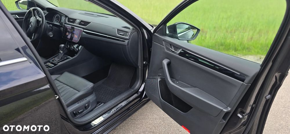 Skoda Superb 2.0 TSI 4x4 L&K DSG - 20