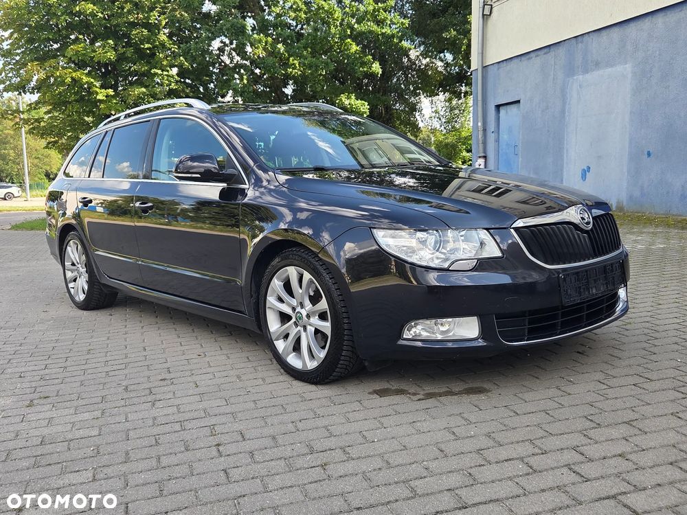 Skoda Superb 2.0 TDI PD Comfort - 9