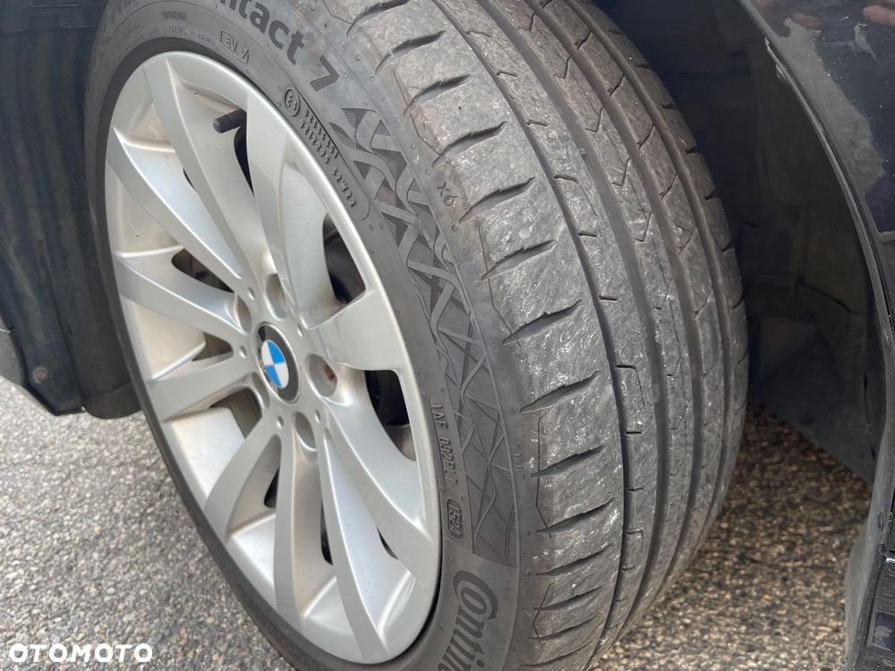 BMW Seria 3 318d - 19