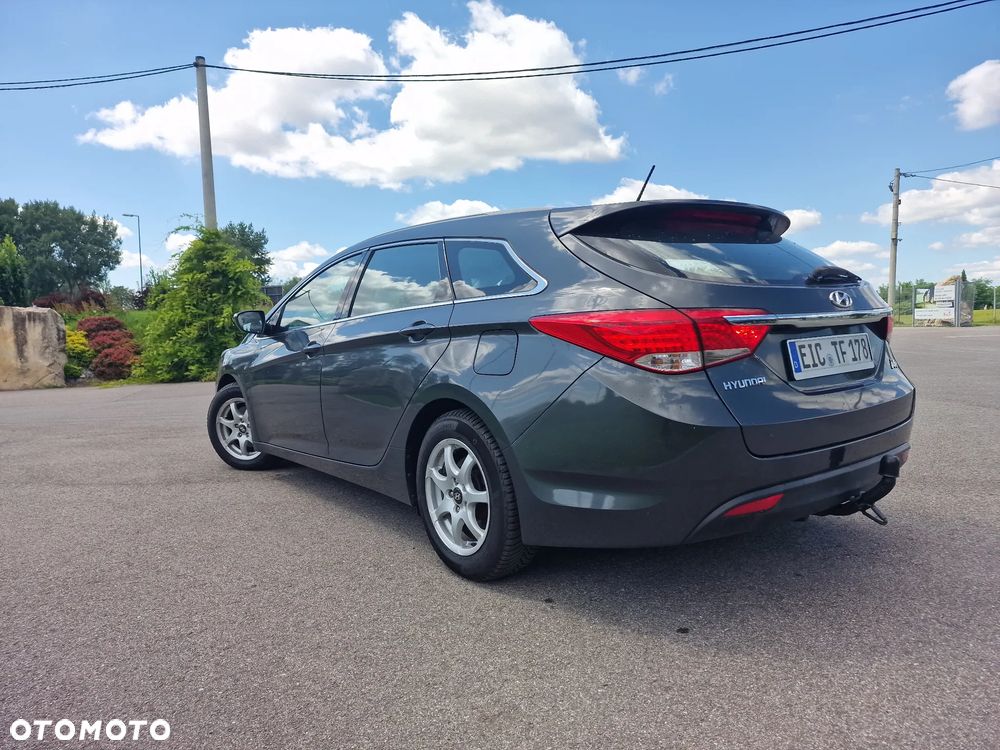 Hyundai i40 Kombi 1.6 Trend - 14
