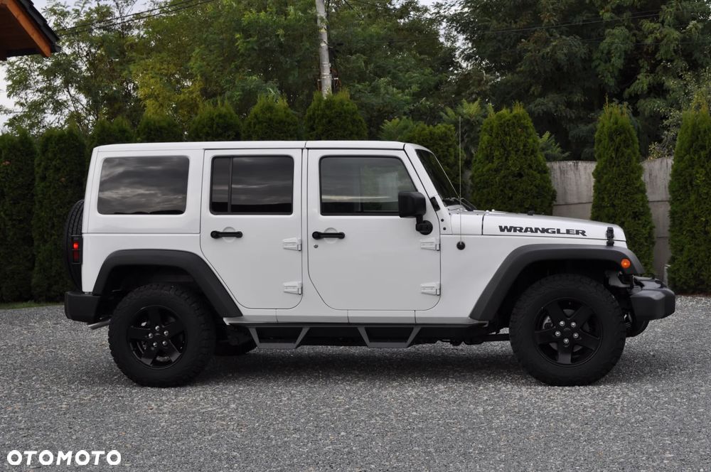 Jeep Wrangler 3.6 Unlim Black Edition II - 5