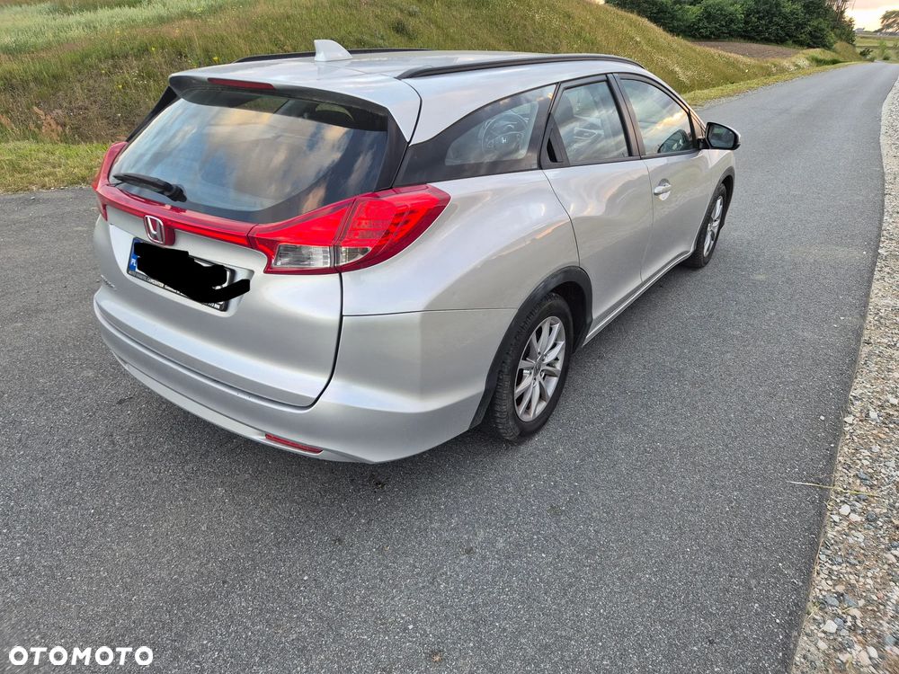 Honda Civic 1.6 i-DTEC Lifestyle Black Edition - 2