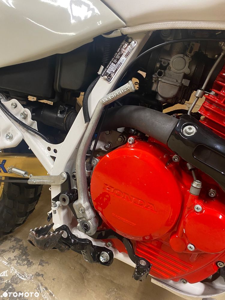 Honda XL - 12