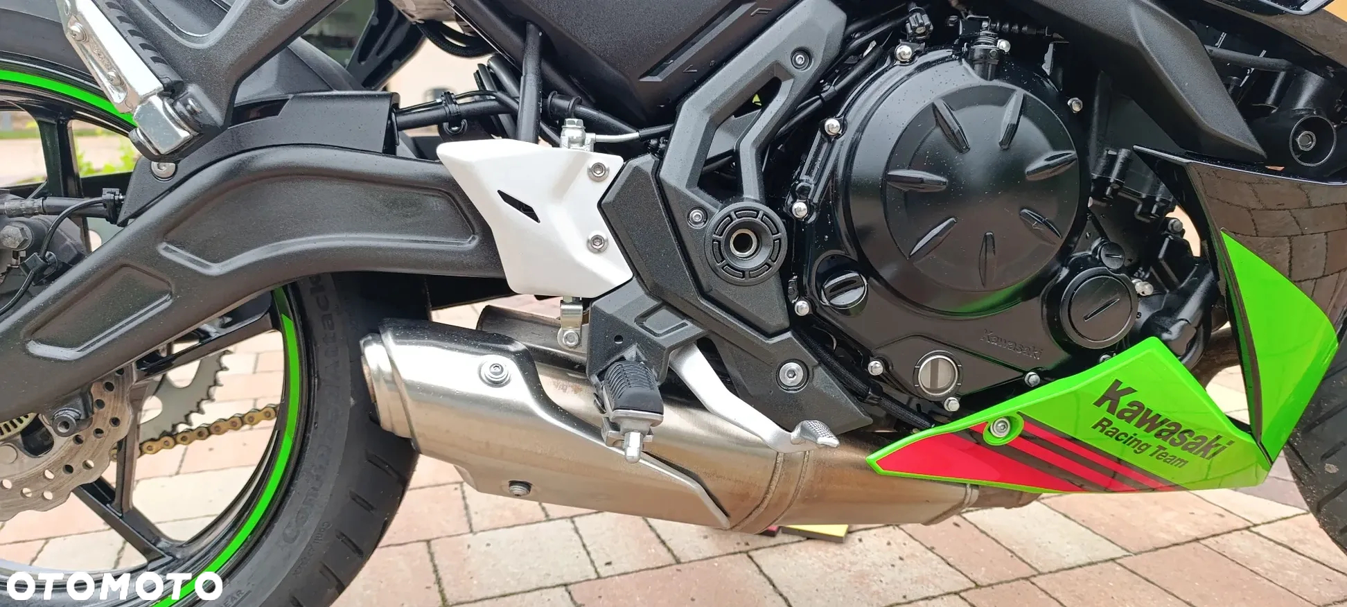 Kawasaki Versys 1000 - 25