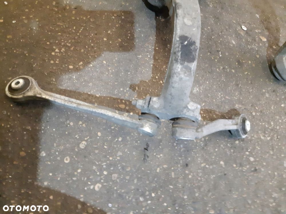 AUDI A6 C7 ZWROTNICA LEWA PRZEDNIA LEWY PRZÓD WAHACZE 4G0407241D - 8