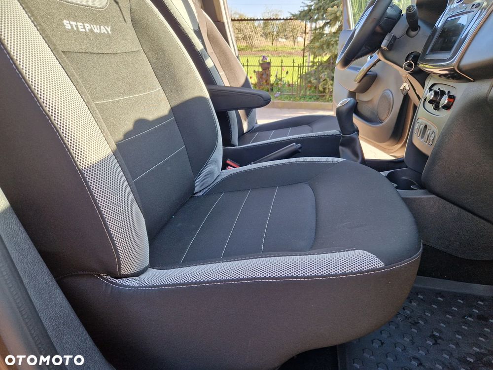 Dacia Sandero Stepway 1.0 TCe Laureate S&S - 24