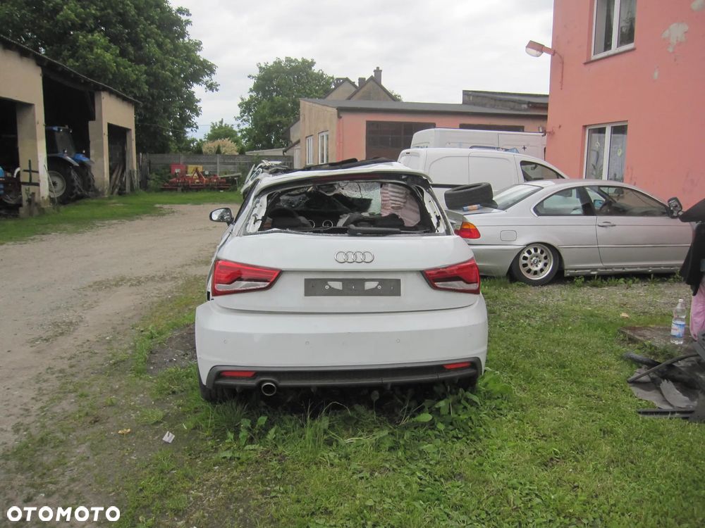 Audi A1 Sportback 1.4 TDI (ultra) S tronic sport - 7