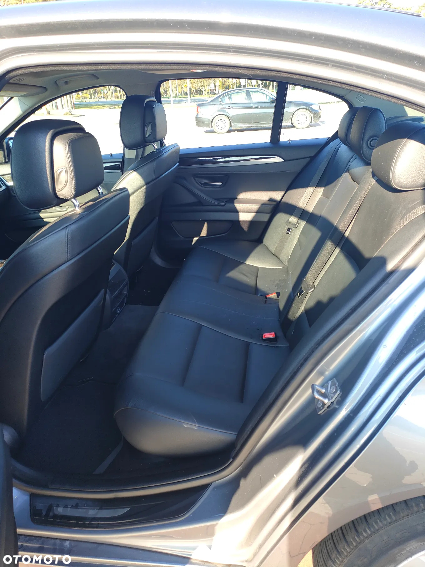 BMW Seria 5 528i - 21