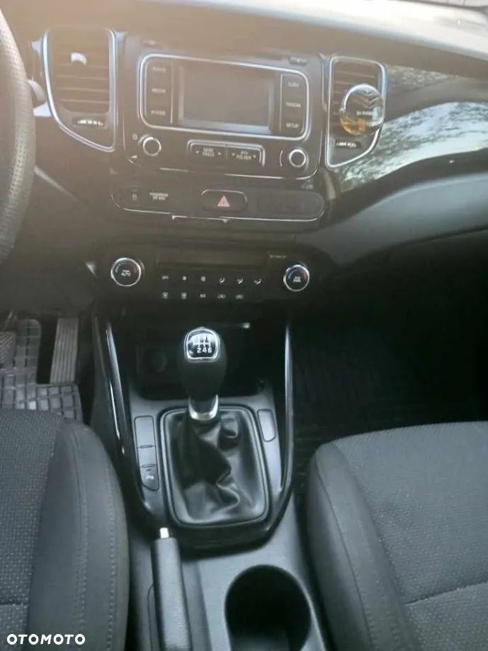 Kia Carens 1.7 CRDi L 7os - 2