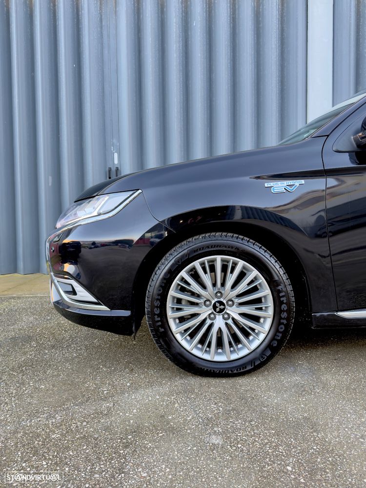 Mitsubishi Outlander - 7