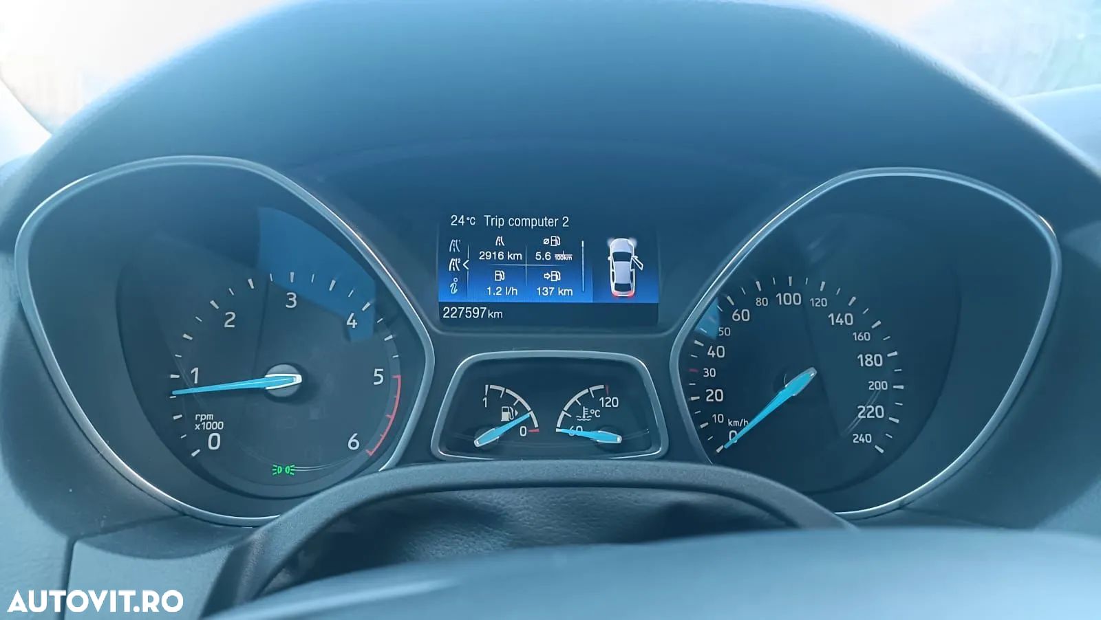 Ford Focus - 1