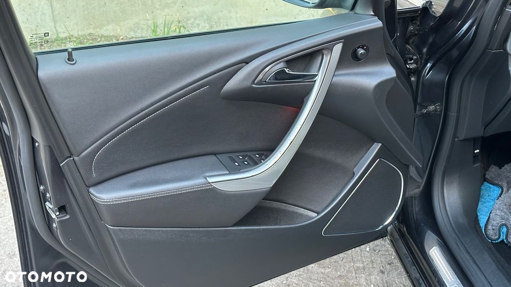 Opel Astra 1.4 Turbo Innovation - 27