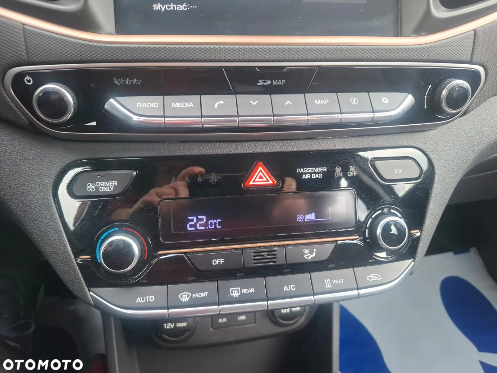 Hyundai IONIQ electric Premium - 21
