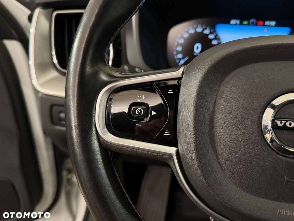 Volvo XC 60 - 13
