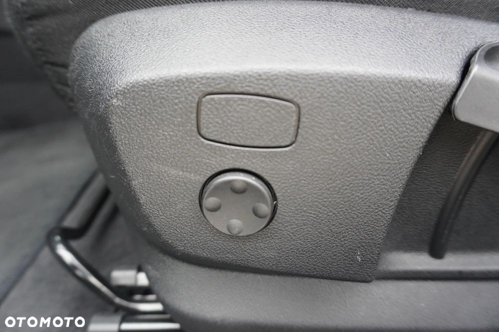 BMW Seria 1 116i Advantage - 31